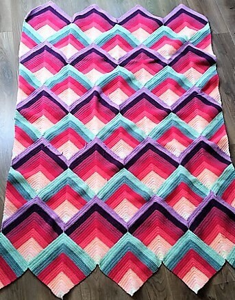 Vintage Crochet Pattern Pretty Pyramid Afghan PDF Instant Digital Download Retro 1931 Log Cabin Diamonds Throw Blanket 10 Ply