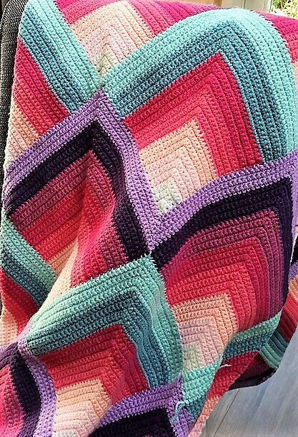 Vintage Crochet Pattern Pretty Pyramid Afghan PDF Instant Digital Download Retro 1931 Log Cabin Diamonds Throw Blanket 10 Ply