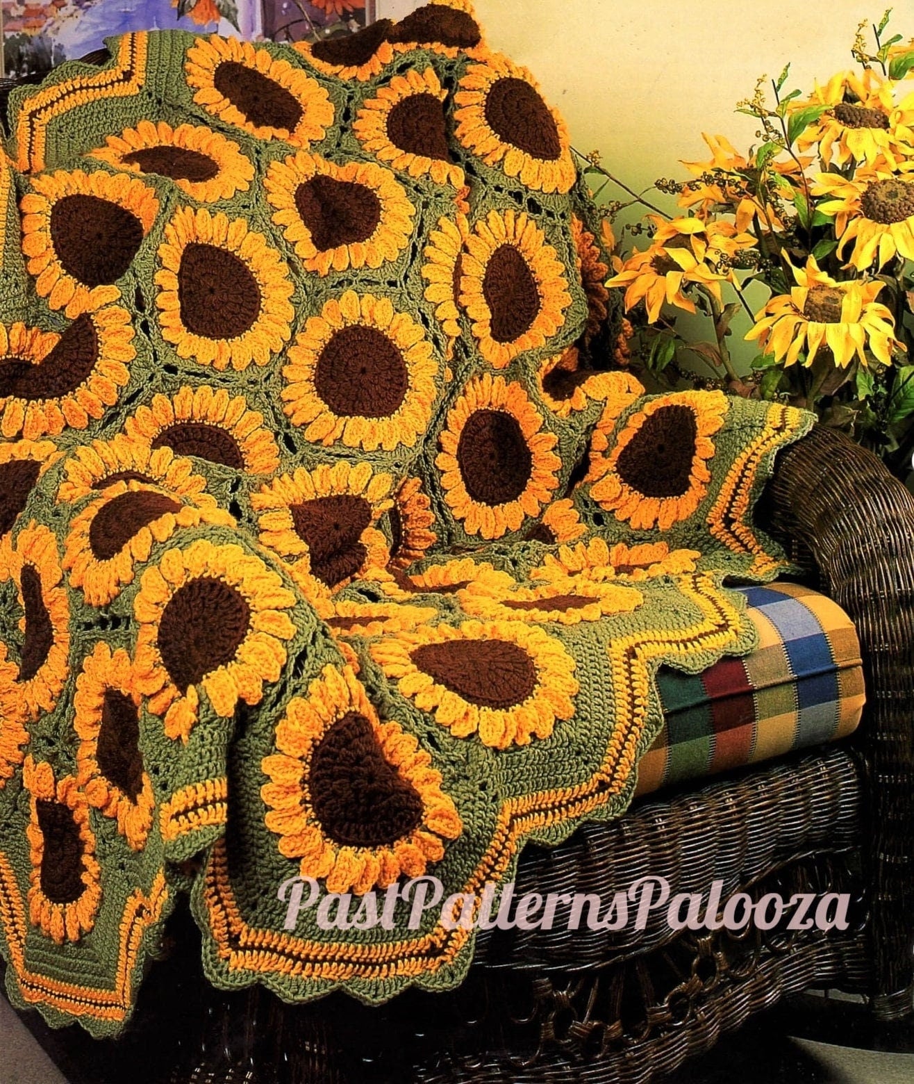 Vintage Crochet Sunflowers Afghan Pattern PDF Instant Digital Download Beautiful Sun Flower Garden Blanket 10 Ply