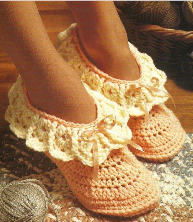 Vintage Crochet Pattern Easy Quick Womens Ruffle Slippers PDF Instant Digital Download Retro House Socks Slippers 3 Sizes 10 Ply