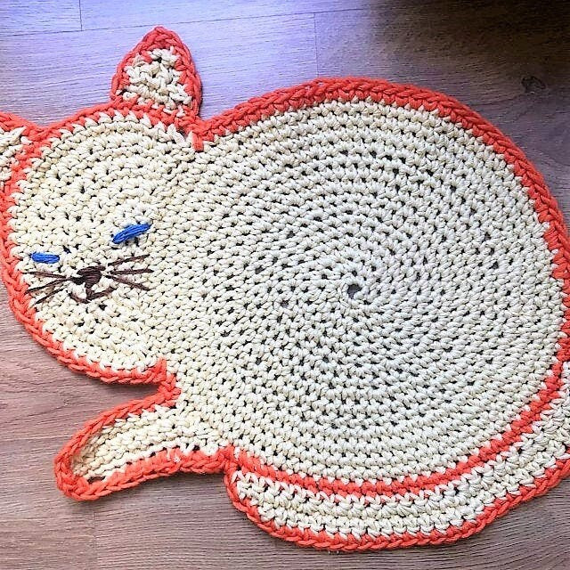 Vintage Crochet Pattern Cat Rug Cat Mat PDF Instant Digital Download Amigurumi Kitty Cat Playmat 16x23