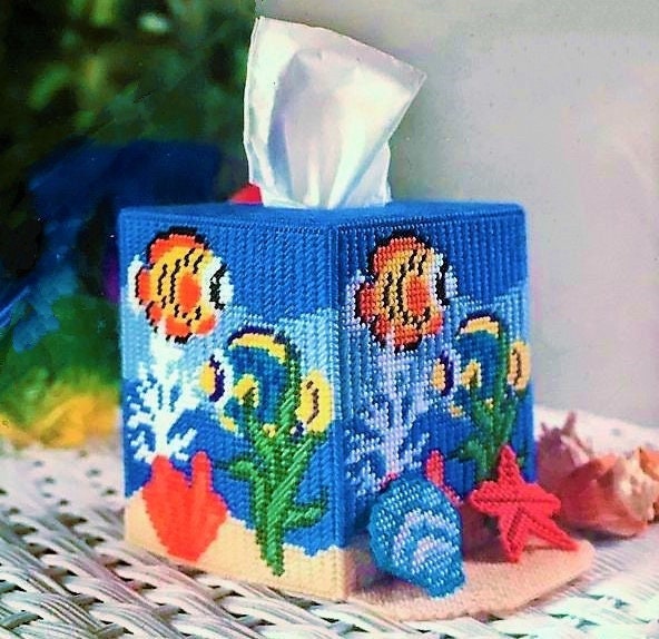 Vintage Plastic Canvas Pattern Tropical Fish Tissue Box Cover PDF Instant Digital Download Ocean Sealife Nautical Tissue Holder