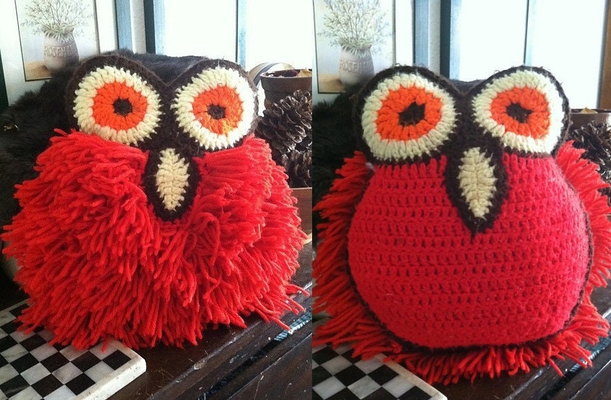 Vintage Crochet Pattern 10" Boho Mod Owl Pillow PDF Instant Digital Download Retro 70s Owl Cushion Double Sided 4 Ply