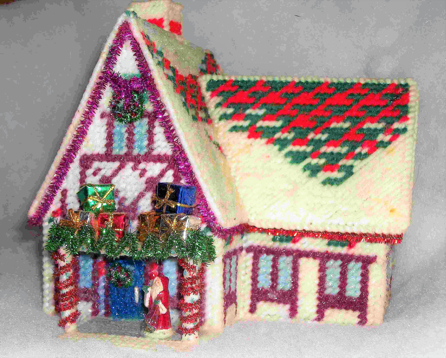 Vintage Plastic Canvas Pattern Santas Village Snowy Christmas Town PDF Instant Digital Download Holiday North Pole Neighborhood Display