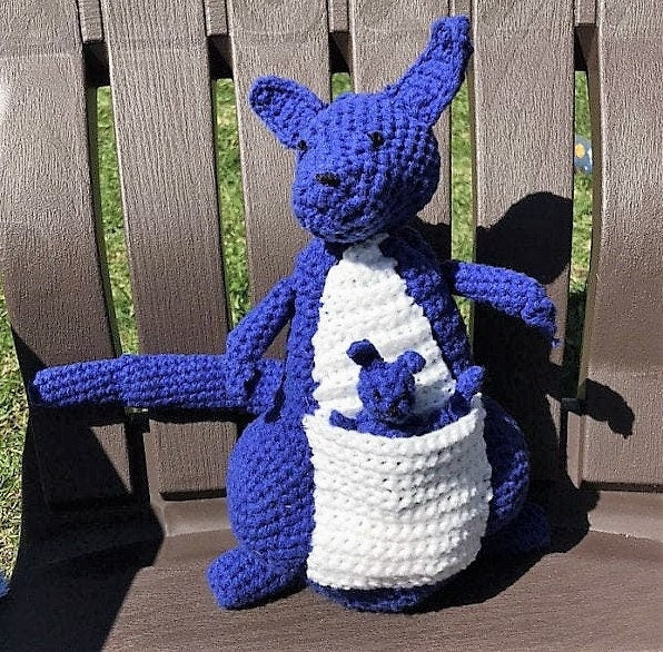 Vintage Crochet Pattern 10" Cute Mama and Baby Kangaroo PDF Instant Digital Download Australian Amigurumi Plush Soft Toy 4 Ply