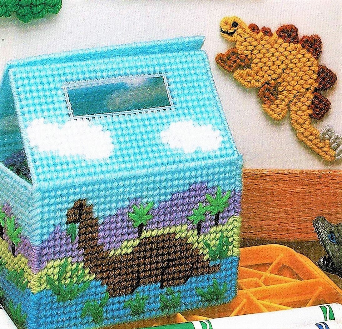 Vintage Plastic Canvas Dinosaurs Playset with Carry Case PDF Instant Digital Download Dinos Pretend Play Toy Educational 7 Mesh