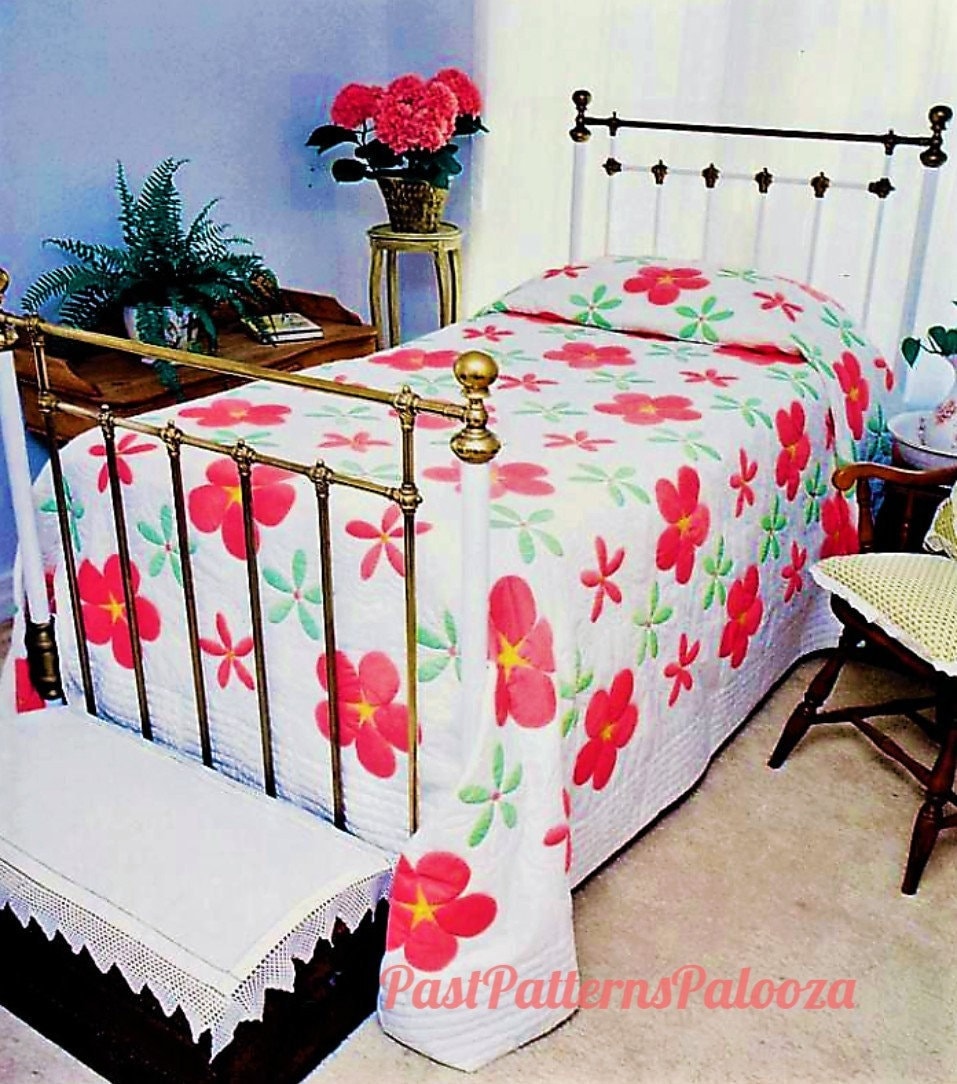 Vintage Sewing Pattern Country Rose Flowers Bed Quilt PDF Instant Digital Download Full Bloom Roses Cotton Applique Block Quilting 104x120