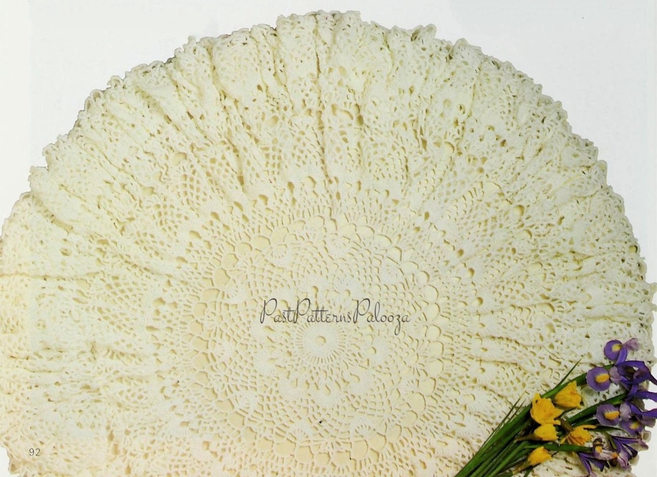 Vintage Crochet Pattern Womens Pretty Lacy Circular Shawl PDF Instant Digital Download Retro Evening Wrap 46" Diameter 4 Ply