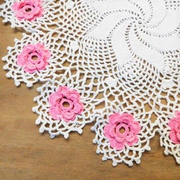 Vintage Thread Crochet Pattern 9" Irish Rose Pinwheel Small Doily PDF Instant Digital Download Pretty Scalloped Flower Wheel Table Mat