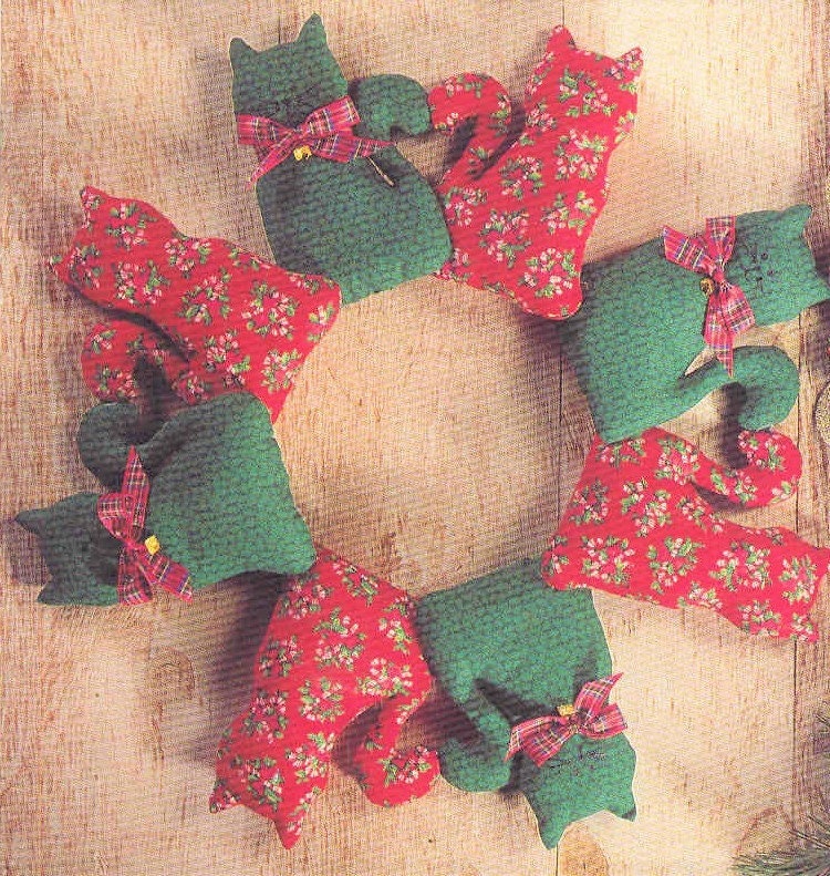 Vintage Sewing Patterns Calico Country Christmas Wreaths 5 Designs PDF Instant Digital Download Plush Trees Gingerbread Cat Angel Teddy