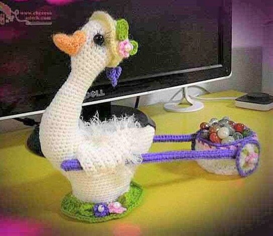 Vintage Crochet Pattern 15" Easter Goose & Candy Wagon Cart PDF Instant Digital Download Amigurumi Plush White Duck Easter Basket 4 Ply