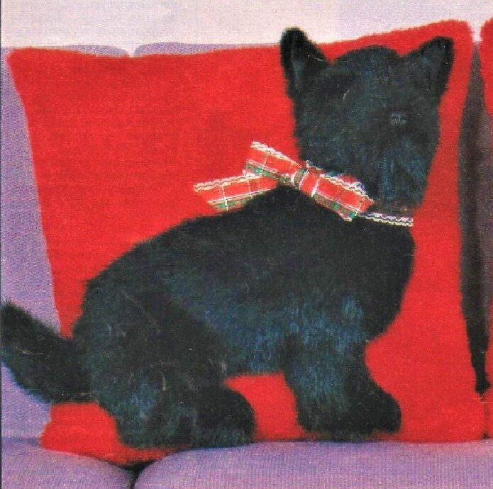 Vintage Sewing Pattern Scottie Dog Persian Cat Pillows PDF Instant Digital Download Realistic Faux Fur Pets Plush Cushions 18x18