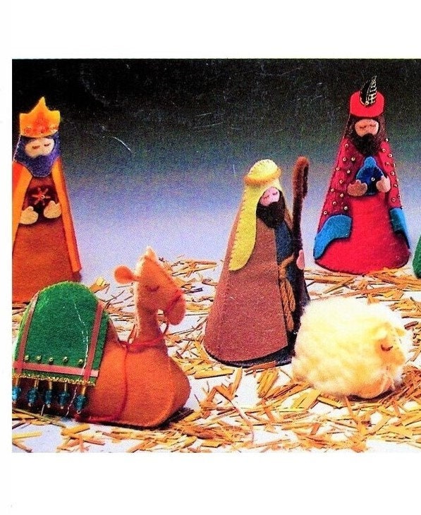 Vintage Christmas Sewing Pattern Felt Nativity Set 9 Figures Animals PDF Instant Digital Download Plush Stuffed Bead Sequin Embellished
