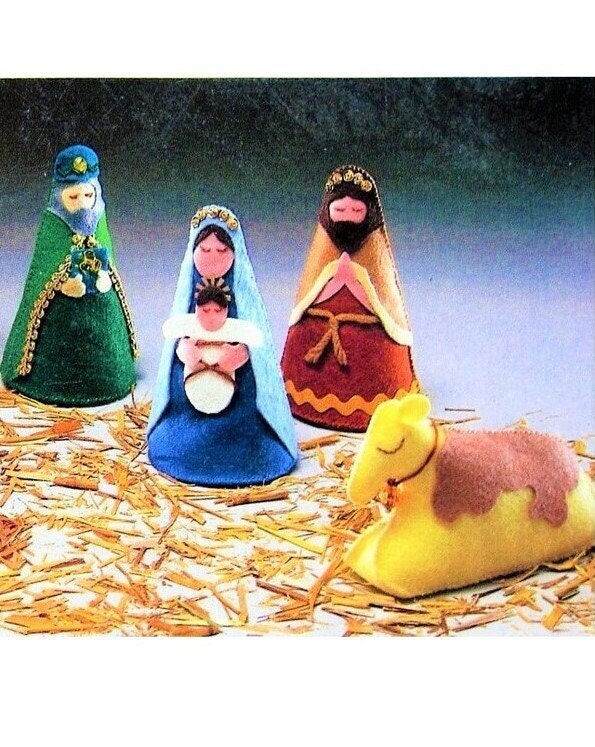 Vintage Christmas Sewing Pattern Felt Nativity Set 9 Figures Animals PDF Instant Digital Download Plush Stuffed Bead Sequin Embellished
