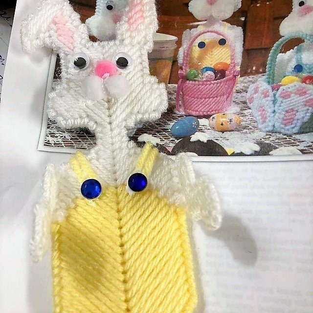 Vintage Plastic Canvas Pattern 5" Jelly Bean Bunny Baskets Easter Treat Cups PDF Instant Digital Download Chocolate Egg Holders