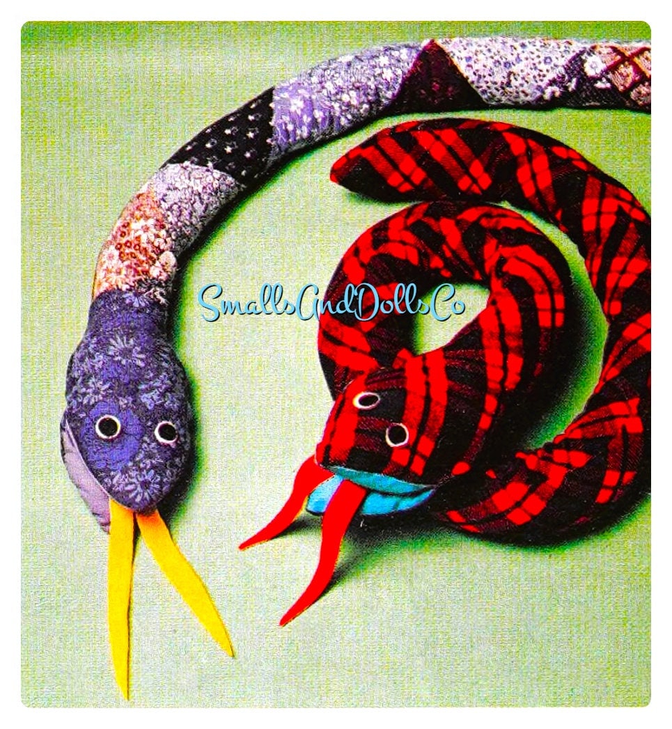 Vintage Sewing Pattern Large 48" Patchwork or Tartan Snake Soft Sculpture Toy Doll PDF Instant Digital Download Stuffed Reptile Animal