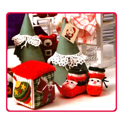Vintage Knitting Pattern Christmas Santa Face Baby Booties Bootees PDF Instant Download Cute Holiday Baby Shoes 6m 12m 5 Ply