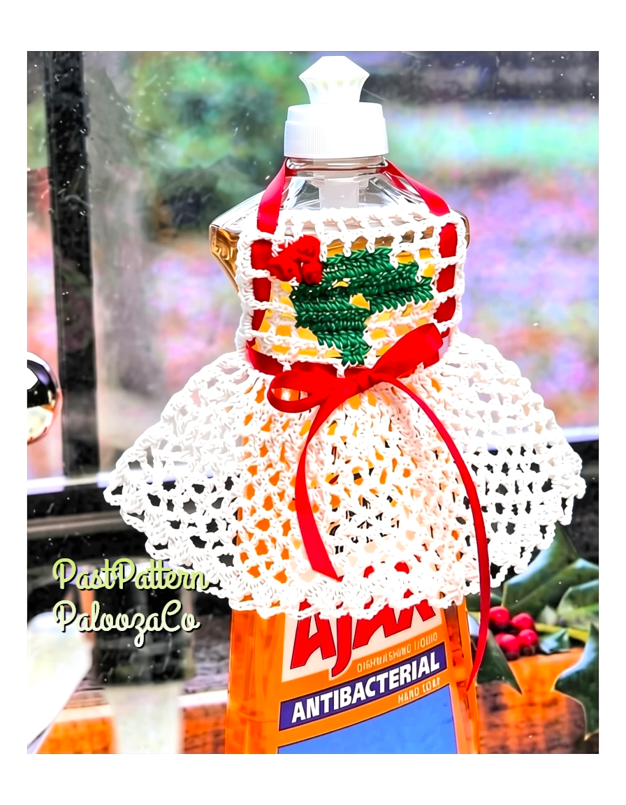 Vintage Crochet Pattern Christmas Dish Soap Detergent Bottle Apron Holly Berries PDF Instant Digital Download MCM Holiday Housewife Chic