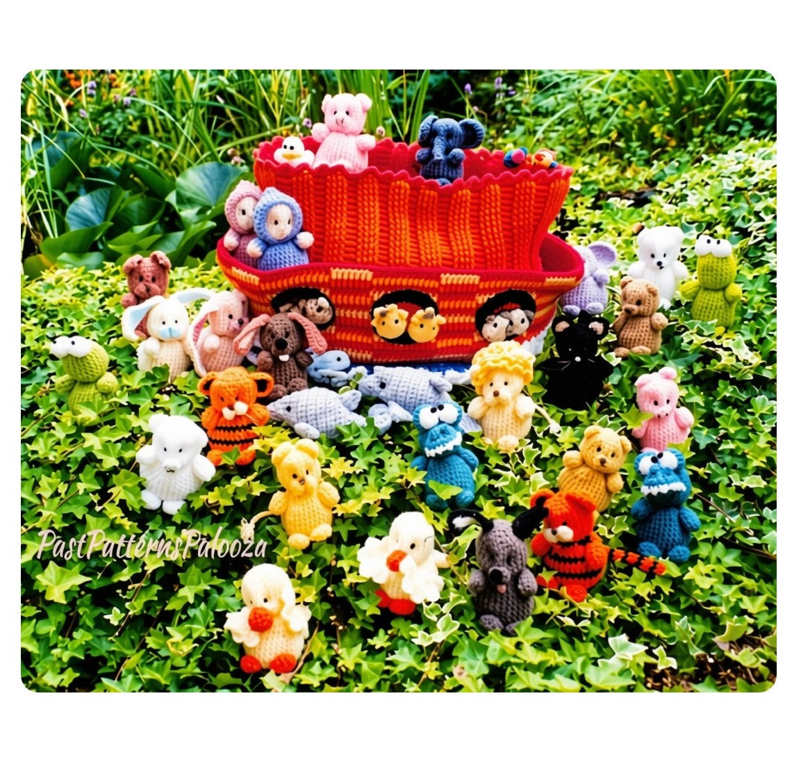 Vintage Crochet Pattern 4" Noahs Ark Amigurumi Mini Animal Beanies Soft Toys PDF Instant Digital Download 28 Animal Designs + Ark Storage