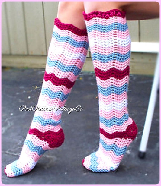 Vintage Crochet Pattern Retro Chevron Ripple Knee Socks PDF Instant Digital Download Groovy Womens Hippie Boho Chic Knee Highs 10 Ply