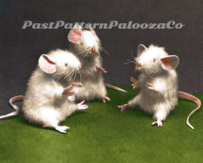 Vintage Sewing Pattern 4" Realistic Little Mouse Faux Fur Fabric Soft Sculpture Plush Toy PDF Instant Digital Download Stuffed Furry Mice