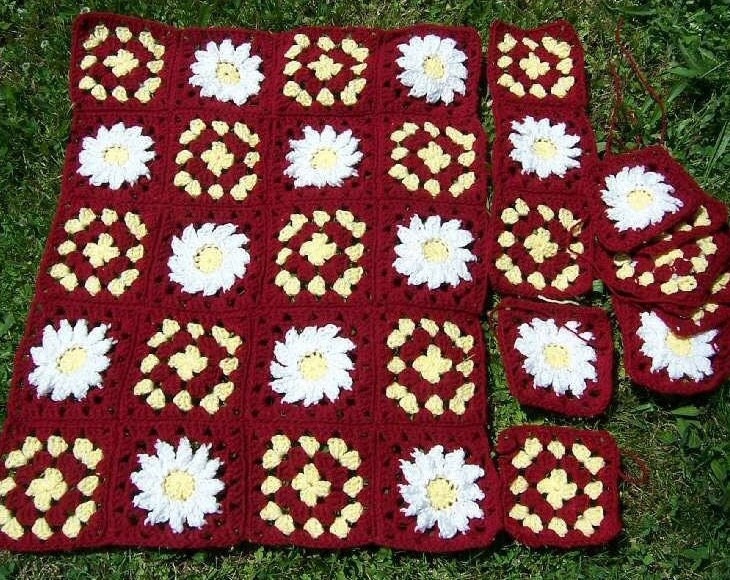 Vintage Crochet Pattern Daisies and Grannies Afghan PDF Instant Digital Download Pretty Daisy Flower Granny Square Blanket 10 Ply