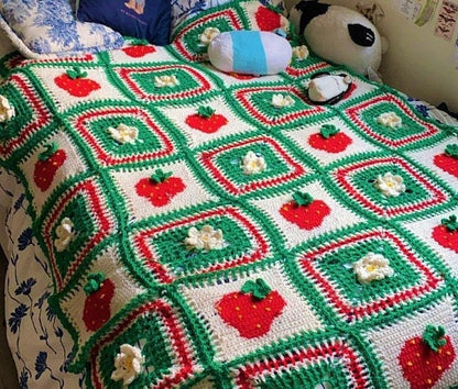 Vintage Crochet Pattern Strawberries Rosette Blossoms Afghan Granny Squares PDF Instant Digital Download Berries Flowers Blanket 10 Ply