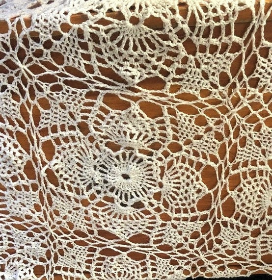 Vintage Crochet Pattern Lacy Pineapple Afghan PDF Instant Digital Download Pretty Throw Blanket 43x52 10 Ply