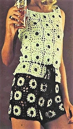 Vintage Crochet Pattern Womens Granny Square Daisy Flowers Summer Peplum Top and Shorts Set PDF Instant Digital Download Retro 70s 5 Ply