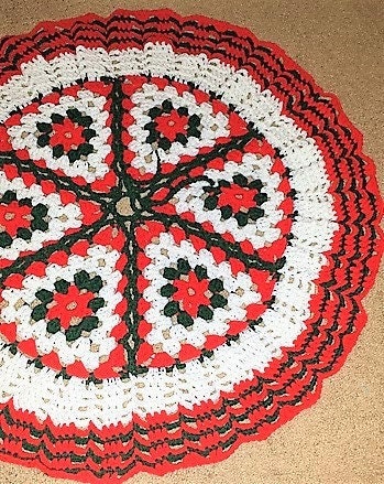 Vintage Crochet Pattern Quick Easy Granny Square Christmas Tree Skirt 36" PDF Instant Digital Download Bulky 12 Ply