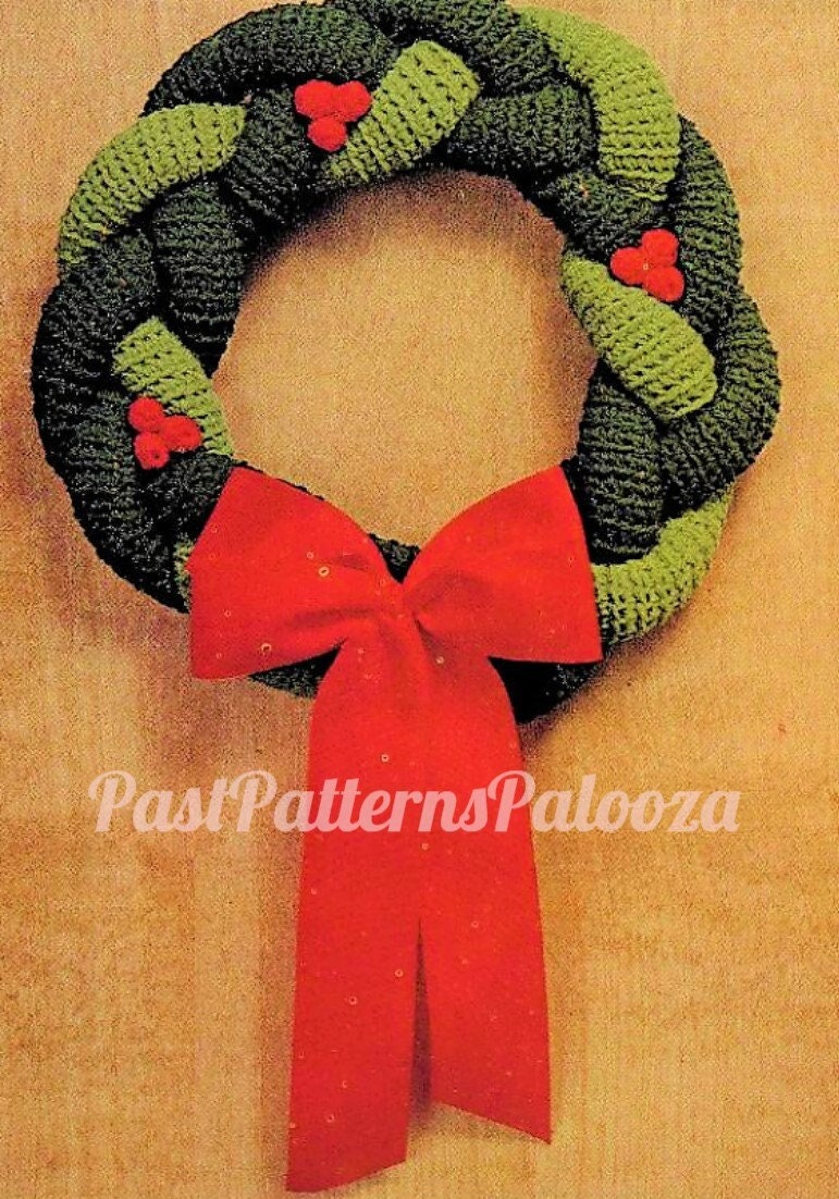 Vintage Crochet Christmas Wreath Patterns 12" Braided and Loopy Loop Stitch PDF Instant Digital Download Holiday Door Wall Hangings 10 Ply