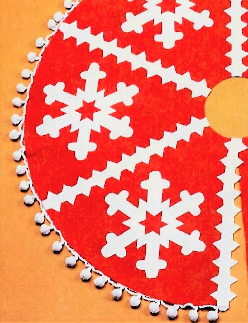 Vintage Sewing Pattern 36" Christmas Snowflake Tree Skirt PDF Felt Fabric PDF Instant Digital Download Quick Easy Applique