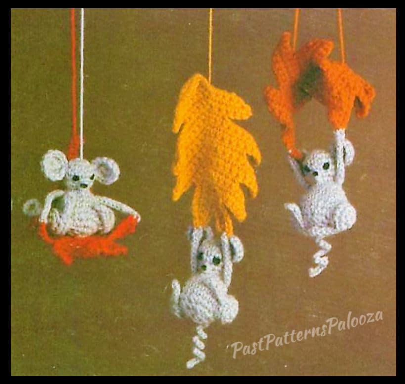 Vintage Crochet Pattern 3" Autumn Leaf Country Mice Amigurumi PDF Instant Digital Download Three Mouseketeers Mobile Mouse or Soft Toys