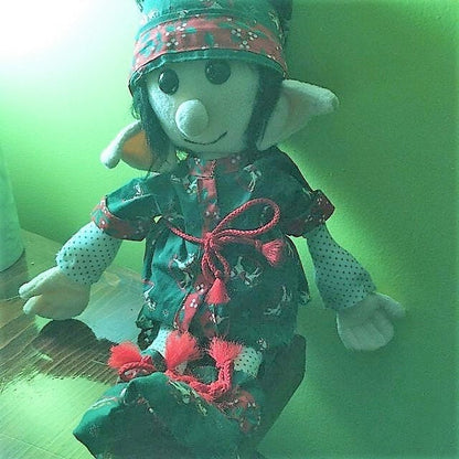 Vintage Sewing Pattern 15" Fabric Soft Sculpture Christmas Elf Doll PDF Instant Digital Download Elves Santa's Helper Toy