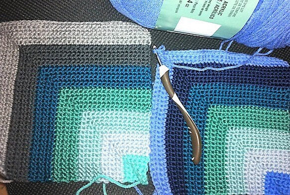 Vintage Crochet Pattern Pretty Pyramid Afghan PDF Instant Digital Download Retro 1931 Log Cabin Diamonds Throw  Blanket 10 Ply