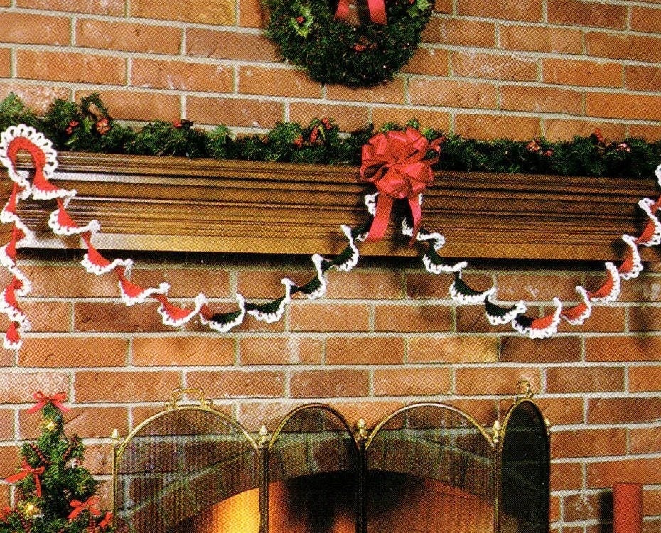 Vintage Crochet Pattern Easy Christmas Twist Garland PDF Instant Digital Download Crocheted Spiral Holiday Mantel or Tree Trim 10 Ply