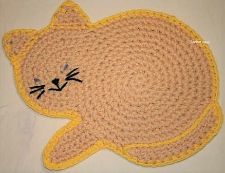 Vintage Crochet Pattern Cat Rug Cat Mat PDF Instant Digital Download Amigurumi Kitty Cat Playmat 16x23