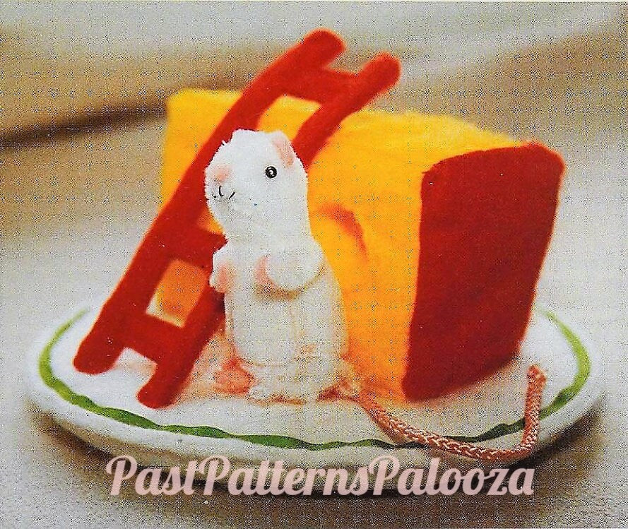 Vintage Sewing Pattern 4" Cute Felt Mouse and Cheese Pincushion PDF Instant Digital Download Retro Novelty Animal Pin Cushion