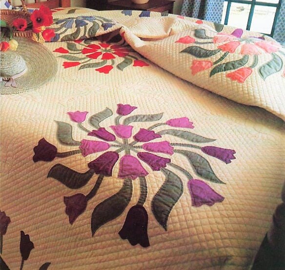 Vintage Sewing Pattern Quilted Tulip Wheels Swirls Bed Quilt PDF Instant Digital Download Patchwork Springtime Flower Bedspread 88x88