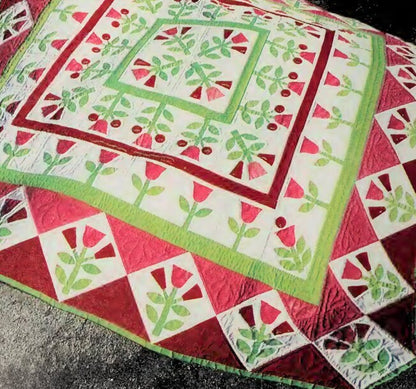 Vintage Sewing Pattern Medallion Tulip Flower Quilt PDF Instant Digital Download Patchwork Applique Quilting Folk Art Flower Bedspread