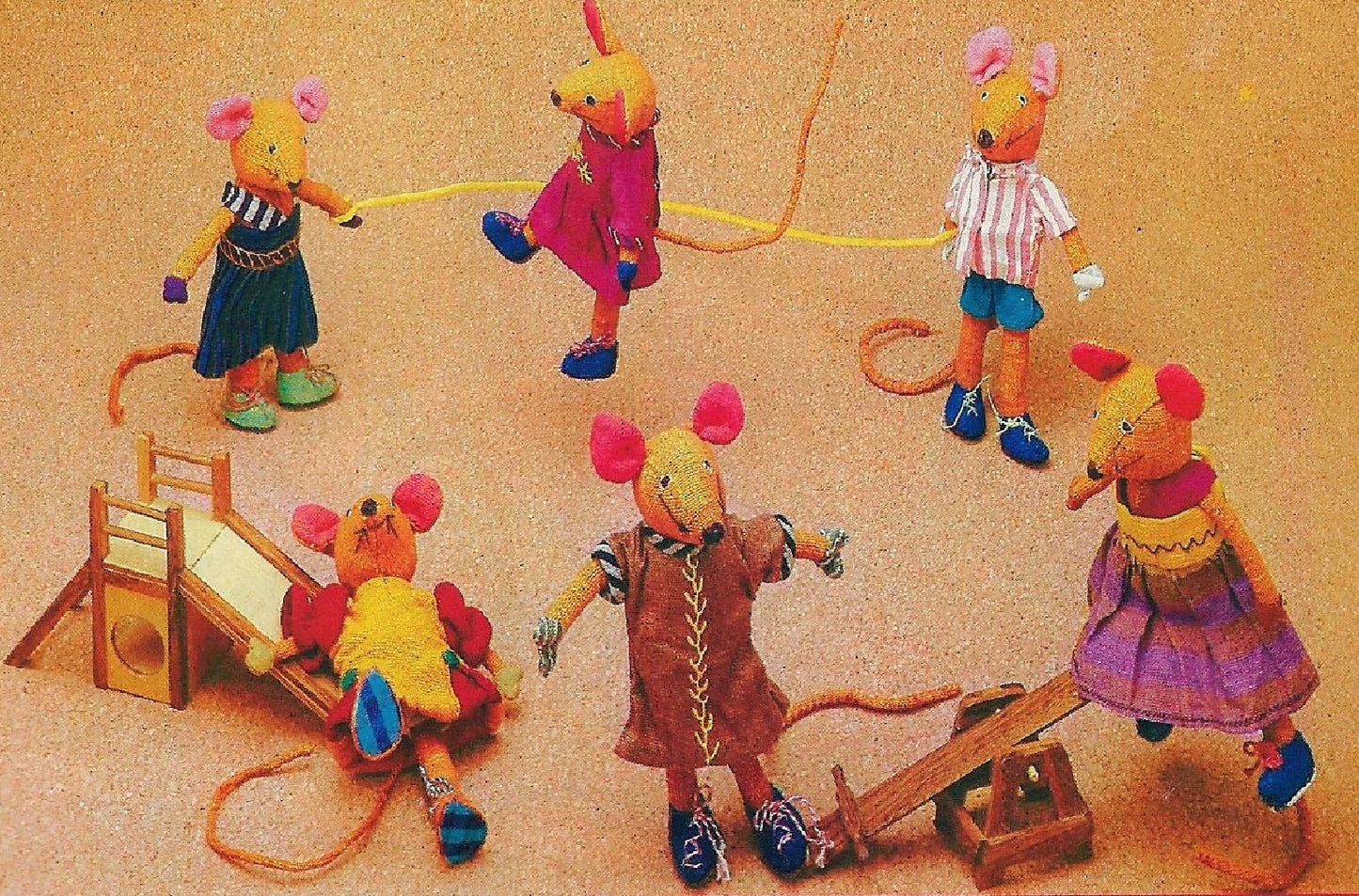 Vintage Sewing Pattern 7" Fabric Mouse Soft Toy Dolls and Clothing PDF Instant Digital Download Animal Dolls Playful School Mice