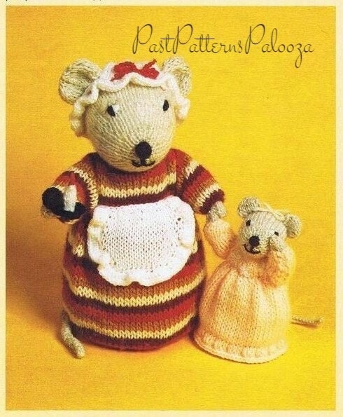Vintage Knitting Pattern Cute Bedtime Mice Soft Toy Amigurumi Dolls PDF Instant Digital Download Knitted Mother & Daughter Mouse DK