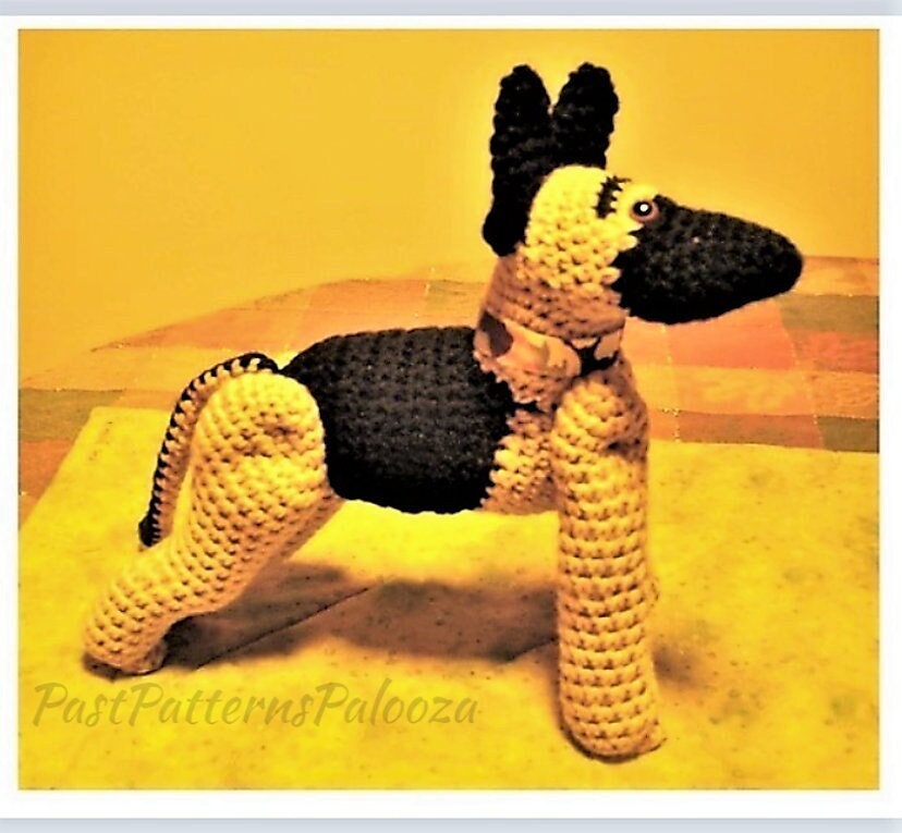 Vintage Crochet Pattern German Shepherd Dog Soft Toy Dolls Adult and Puppy PDF Instant Digital Download Purebred Plushie Amigurumi 12 Ply