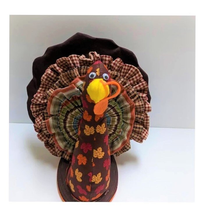 Vintage Sewing Pattern 10" Fabric Thanksgiving Turkey Centerpiece PDF Instant Digital Download Calico Gingham Cotton or Burlap Wreath