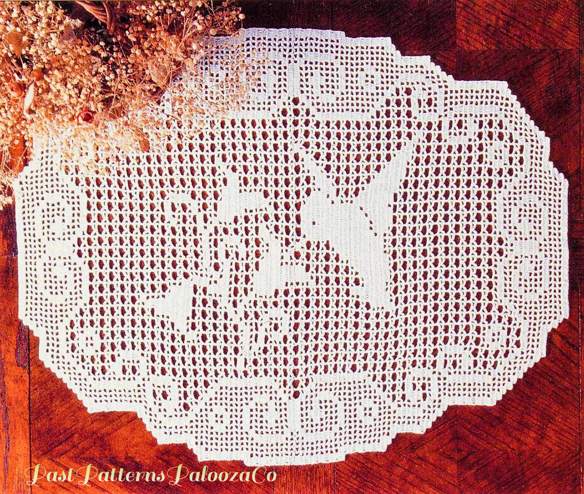 Vintage Filet Crochet Pattern 25" Hummingbird & Flowers Centerpiece PDF Instant Digital Download White Cotton Thread Dresser Table Doily