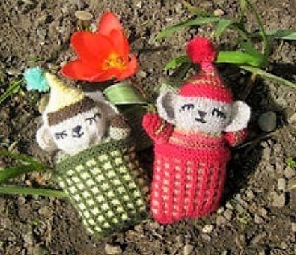 Vintage Knitting Pattern 5" Sleepy Mice in Bunting Bags Sleeping Amigurumi Doll PDF Instant Digital Download Knitted Mouse Soft Toy 5 Ply