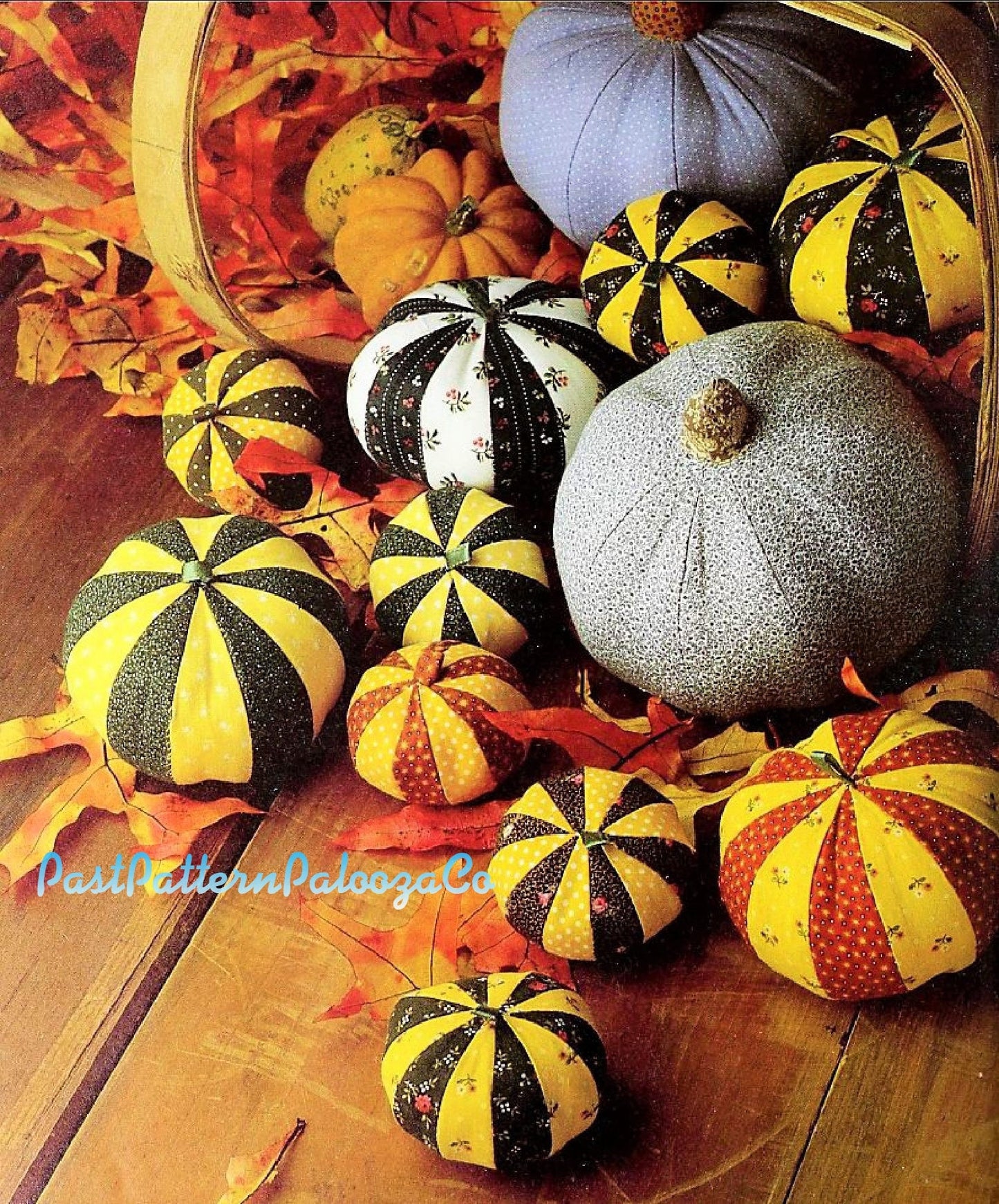 Vintage Sewing Pattern Calico Fabric Pumpkins Gourds Squash PDF Instant Download Soft Sculpture Veggies