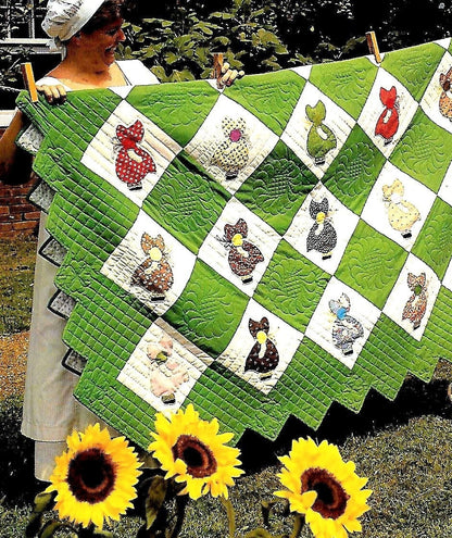 Vintage Sewing Pattern Sunbonnet Sue Windblown Girl Bed Quilt PDF Instant Digital Download Patchwork Applique Blocks Bedspread 78x91