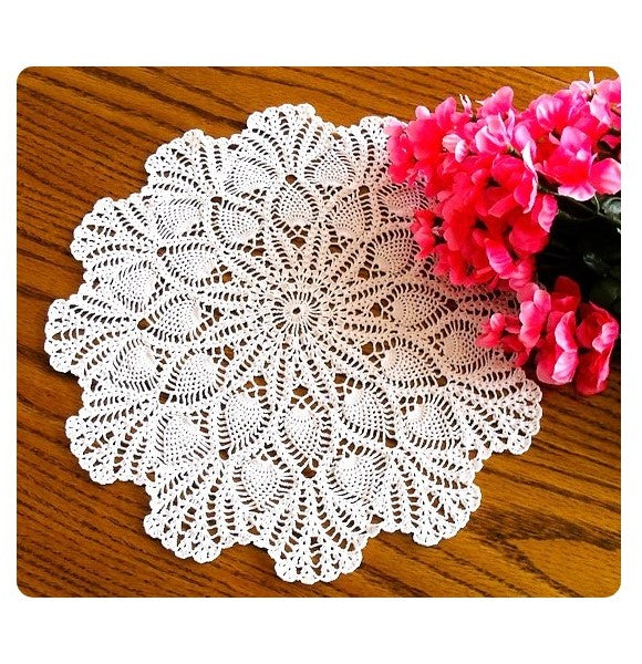 Vintage Thread Crochet Pattern 21" Peacock Feather Pineapple Doily Large Lacy Centerpiece PDF Instant Digital Download Fancy Table Mat